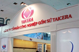 Doanh nghiệp vật liệu: "Nhịn miệng đãi khách"